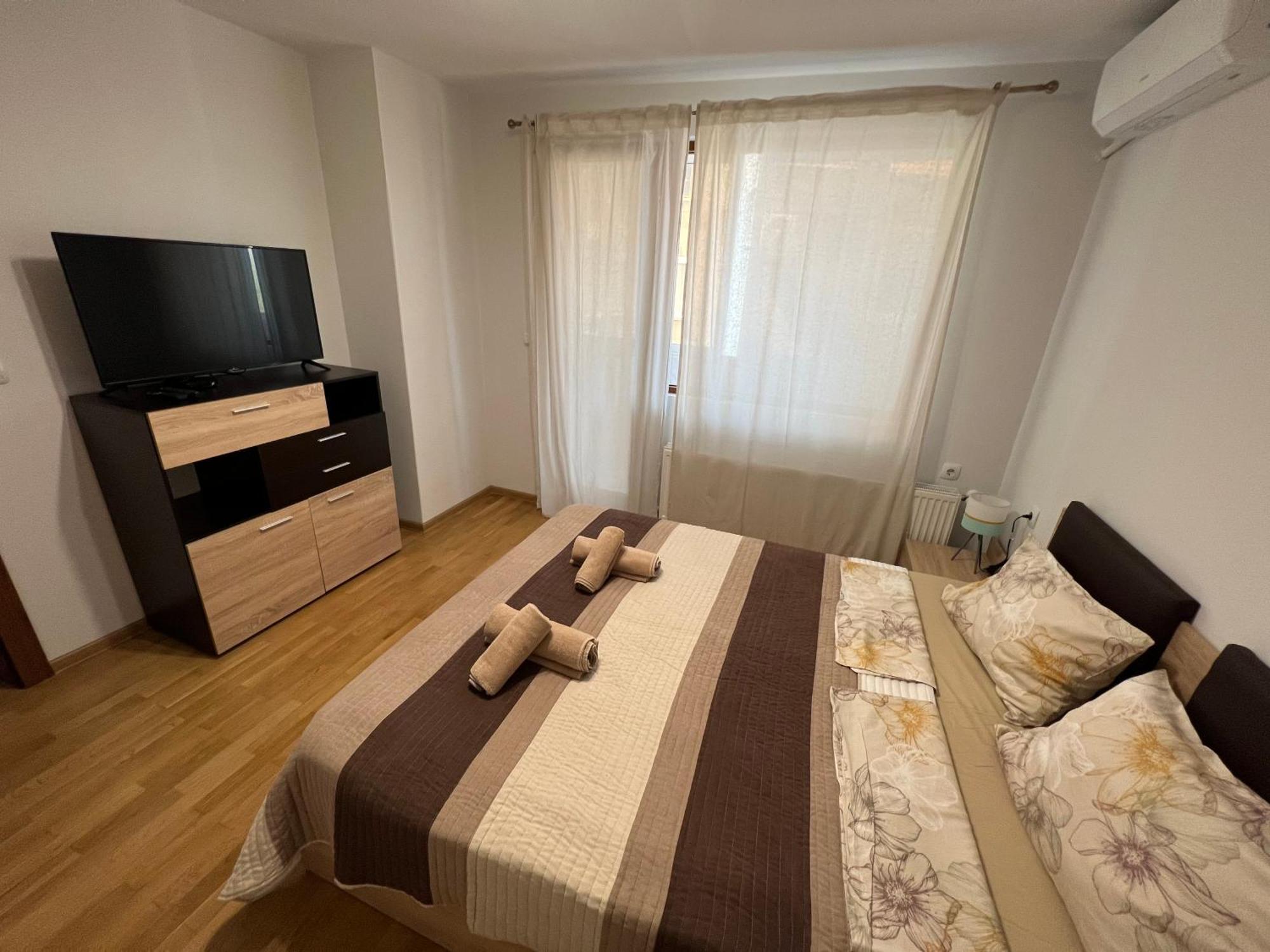 Top Center Apartment In Veliko Tarnovo Exterior foto